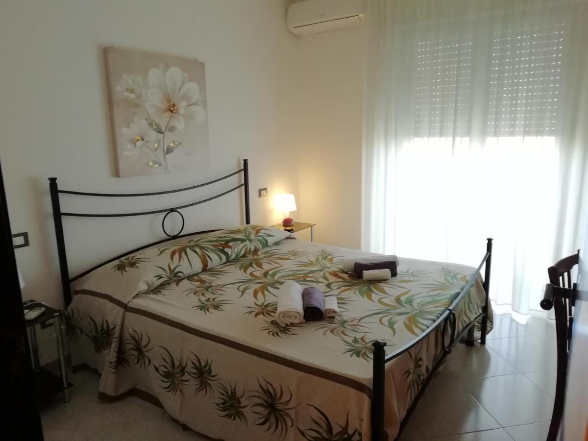 Bed and Breakfast Da Luigi Locazioni Brevi Turistiche à Monopoli Extérieur photo