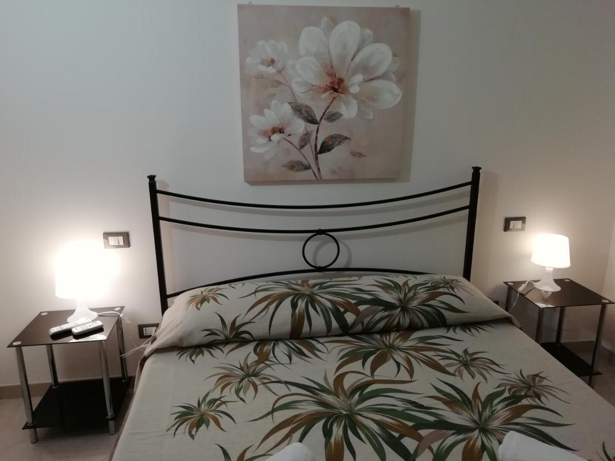 Bed and Breakfast Da Luigi Locazioni Brevi Turistiche à Monopoli Extérieur photo
